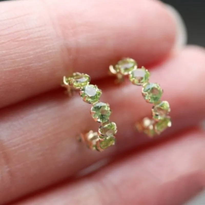 Fresh Style Inlaid Peridot Single Row Loop Earrings