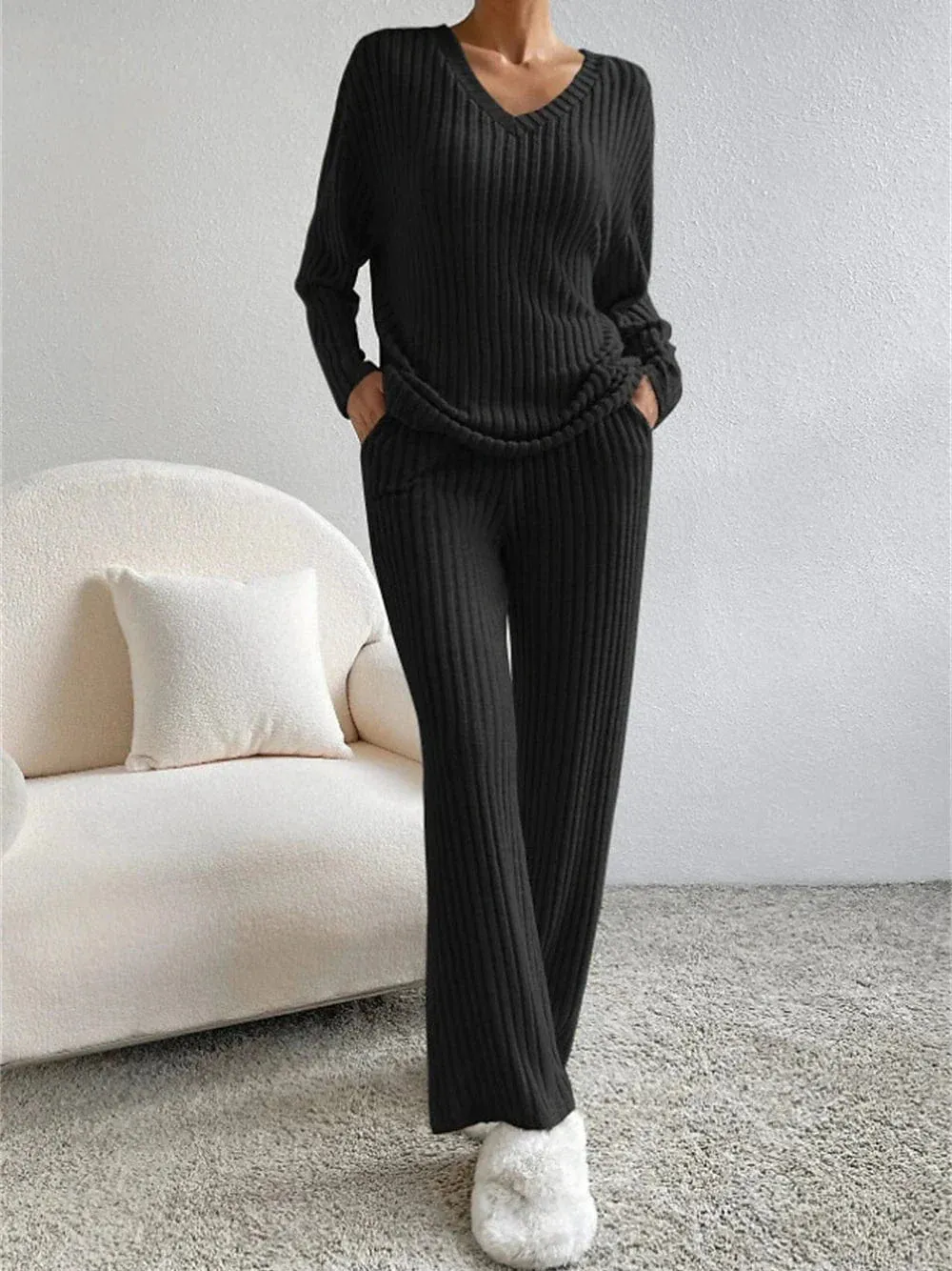 Women's Cozy Fleece Long Sleeve T-shirt and Pants Set in Black, Khaki, and Beige