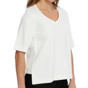 Zola V-Neck Top - (ivory and fuchsia)